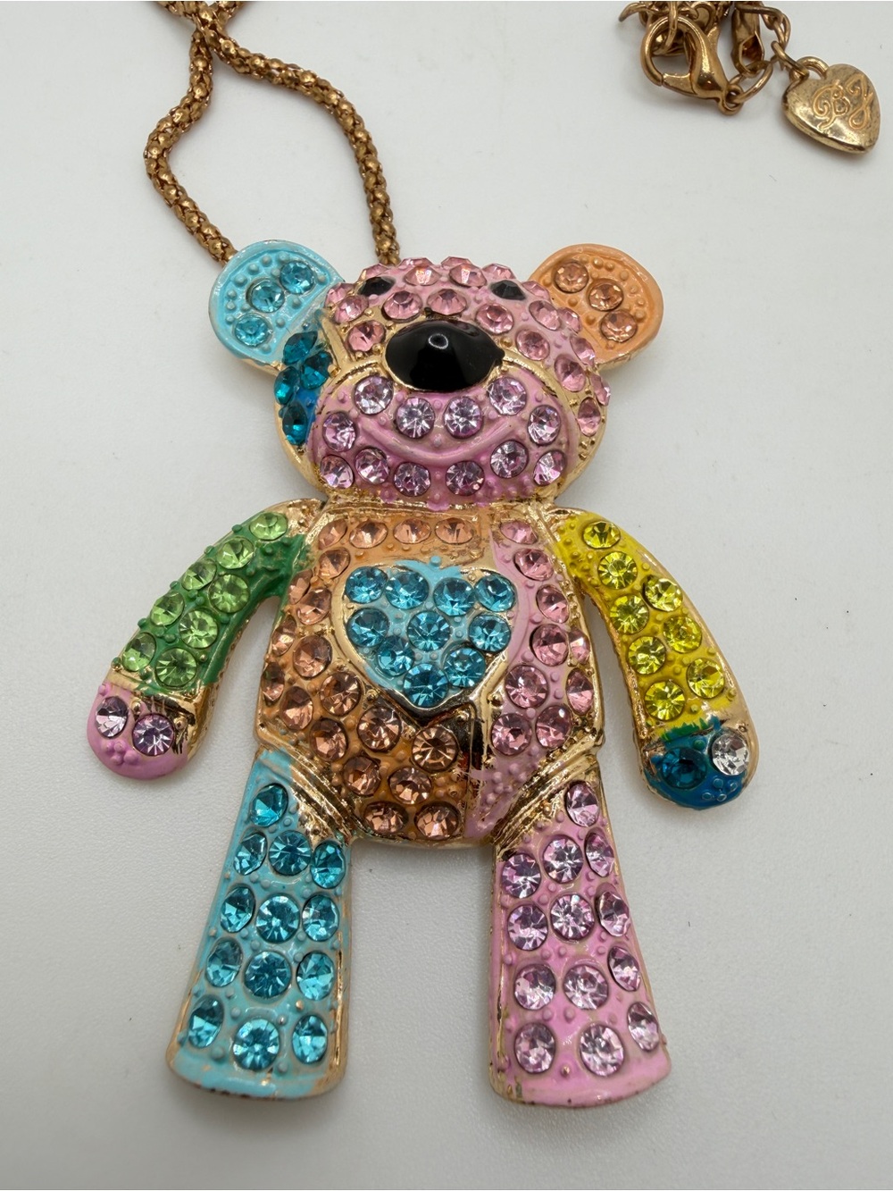 24" BETSEY JOHNSON Pastel Shades Rhinestone bear necklace! - Picture 6 of 17